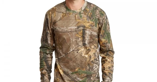 Russell Outdoors™ Realtree® Long Sleeve Explorer 100 Cotton