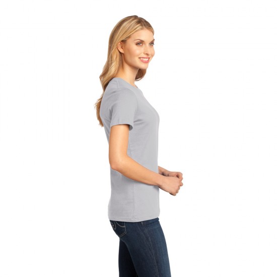 District ® Women’s Perfect Weight ® Tee by Duffelbags.com